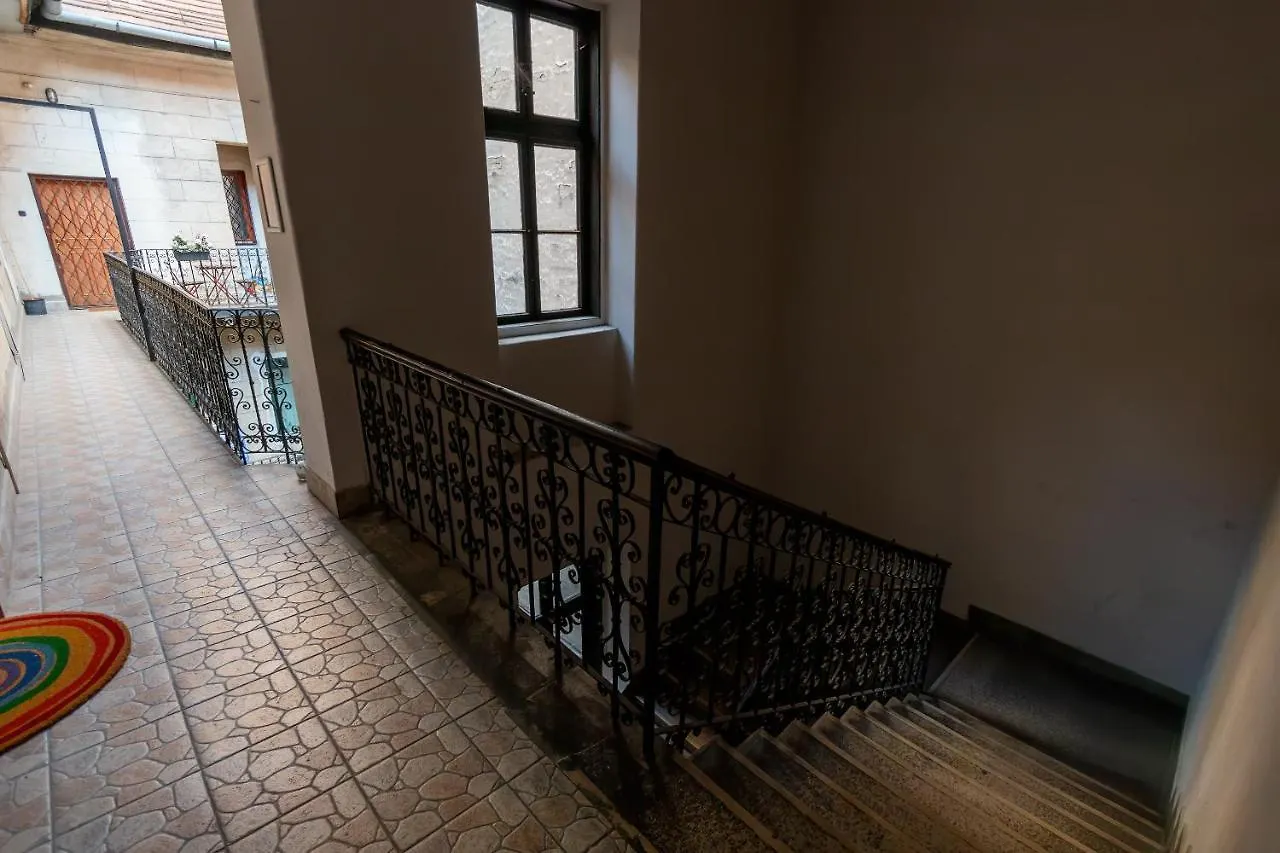Spacious & Stylish Apartment In Downtown Budapeşte Macaristan