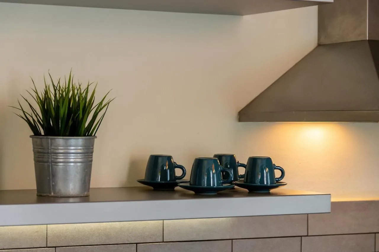 Spacious & Stylish Apartment In Downtown Budapest Hungary