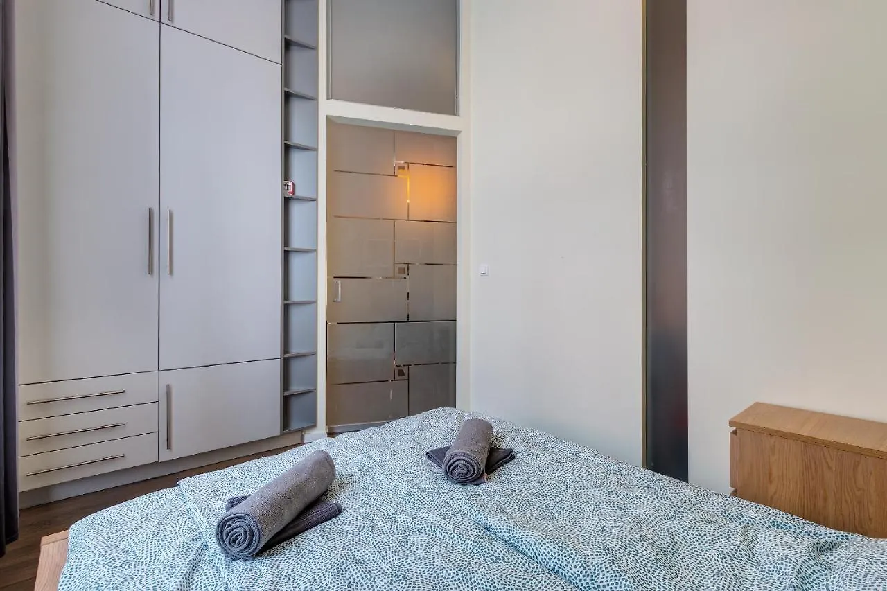 Spacious & Stylish Apartment In Downtown Budapest Hungary
